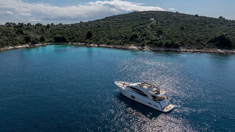 72 2012 74' 1" PRINCESS YACHTS