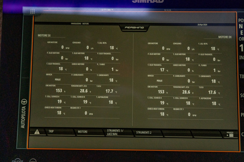 PERSHING 8 X 2022 83' 0" PERSHING