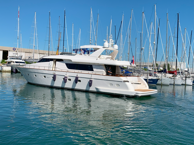 SL 82 2011 SANLORENZO YACHTS