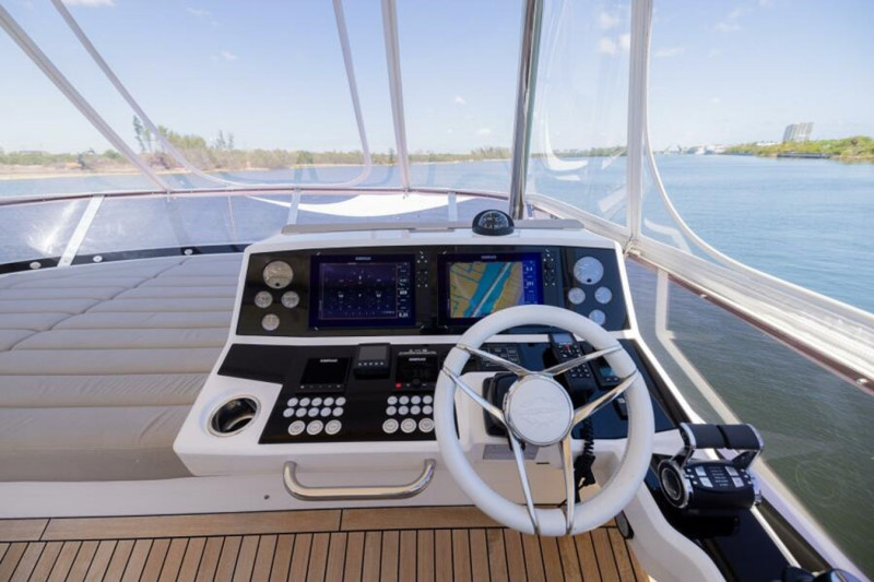 MANHATTAN 66 2019 66' 0" SUNSEEKER