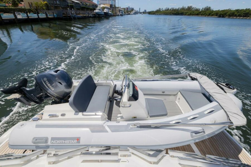 MANHATTAN 66 2019 66' 0" SUNSEEKER