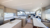 MANHATTAN 66 2019 66' 0" SUNSEEKER