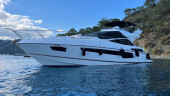 68 SPORT YACHT 2013 71' 2" SUNSEEKER