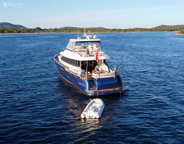 MAGELLANO 74 2012 74' 4" AZIMUT YACHTS