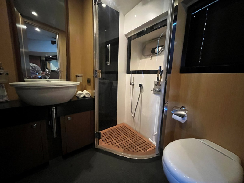 MAGELLANO 74 2012 74' 4" AZIMUT YACHTS