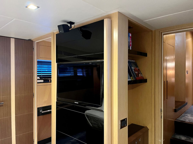 MAGELLANO 74 2012 74' 4" AZIMUT YACHTS