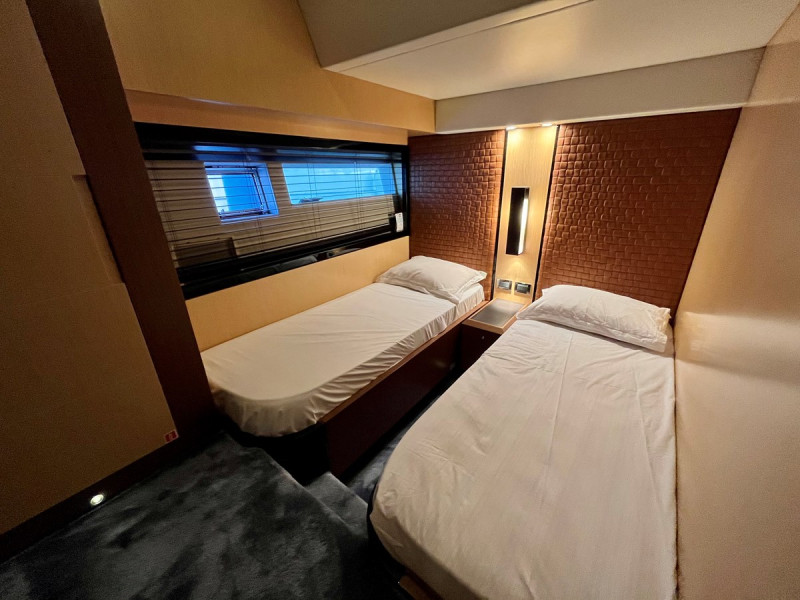 MAGELLANO 74 2012 74' 4" AZIMUT YACHTS