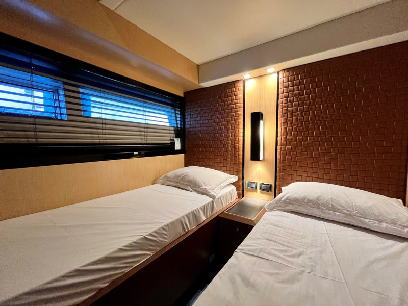 MAGELLANO 74 2012 74' 4" AZIMUT YACHTS