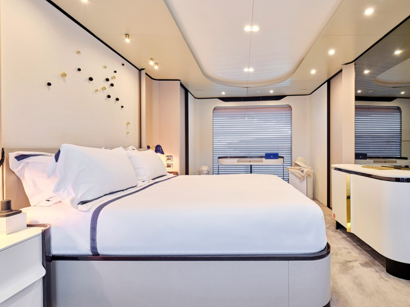 GRANDE 32 METRI 2019 105' 0" AZIMUT YACHTS