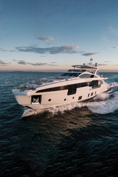 GRANDE 32 METRI 2019 105' 0" AZIMUT YACHTS