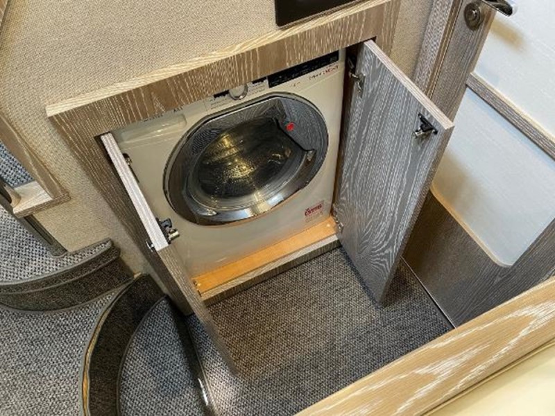 AZIMUT MAGELLANO 53 2020 55' 5" AZIMUT YACHTS