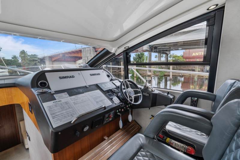 PREDATOR 57 2018 57' 0" SUNSEEKER