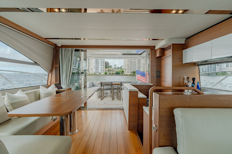 PRINCESS F70 2019 70' 0" PRINCESS YACHTS