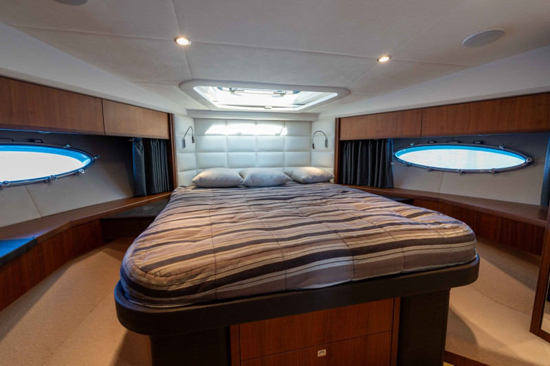 2012 61' 1" PRINCESS YACHTS