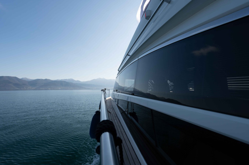 2012 61' 1" PRINCESS YACHTS