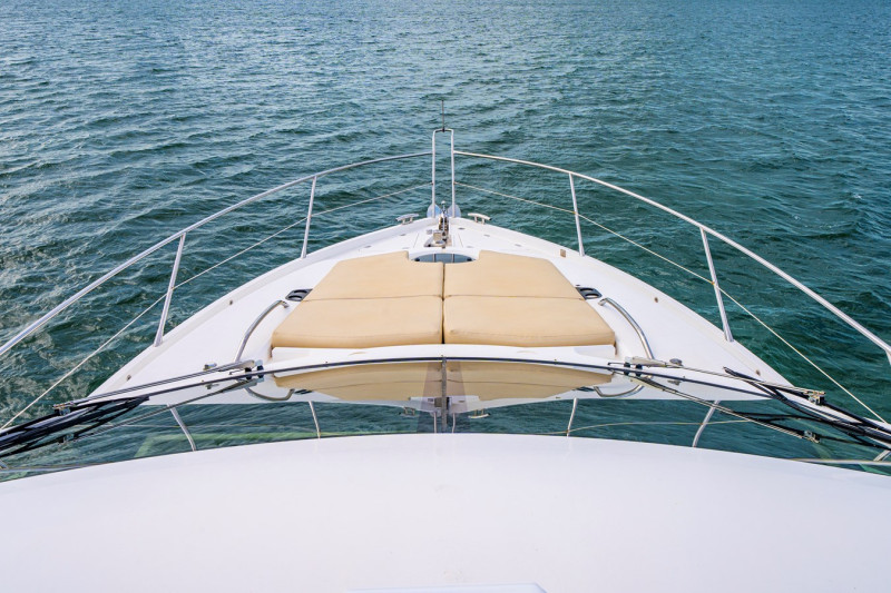 MANHATTAN 53 2013 60' 2" SUNSEEKER