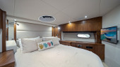 MANHATTAN 53 2013 60' 2" SUNSEEKER