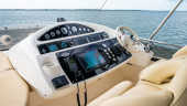MANHATTAN 53 2013 60' 2" SUNSEEKER