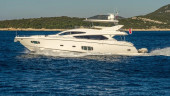 80 FLY 2011 80' 2" SUNSEEKER