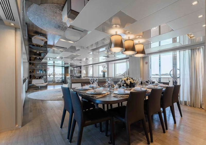 SD 126 2018 124' 6" SANLORENZO YACHTS