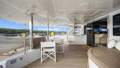 70 POWER  2013 70' 2" SUNREEF YACHTS