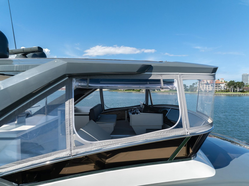 80 GLX 2016 81' 4" ASTONDOA