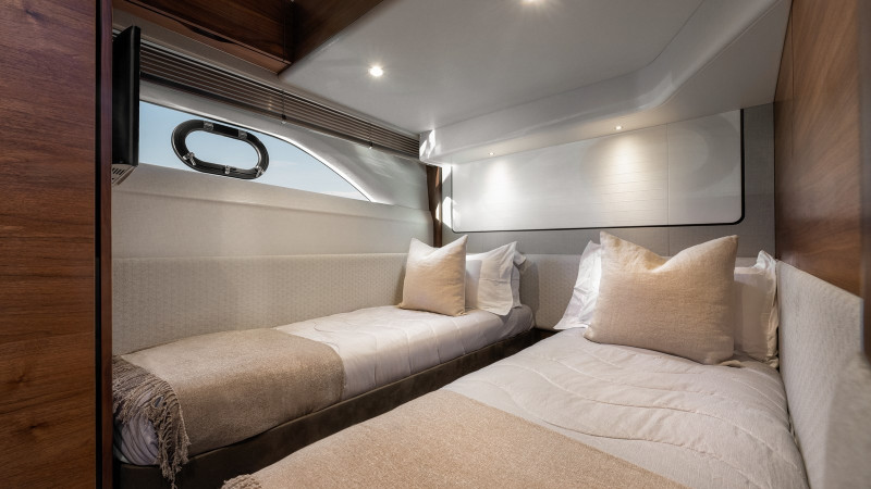 F62 2020 63' 5" PRINCESS YACHTS