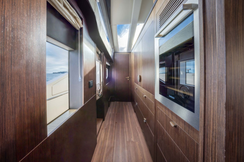 CAYMAN YACHTS F920 2018 88' 7" SANLORENZO YACHTS