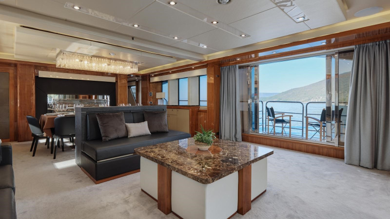 2015 115' 0" SUNSEEKER