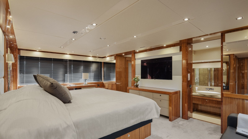 2015 115' 0" SUNSEEKER