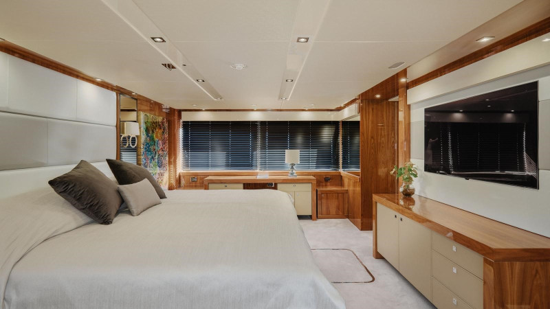 2015 115' 0" SUNSEEKER