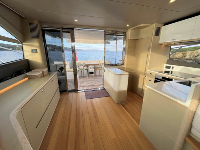 F 55 2019 PRINCESS YACHTS