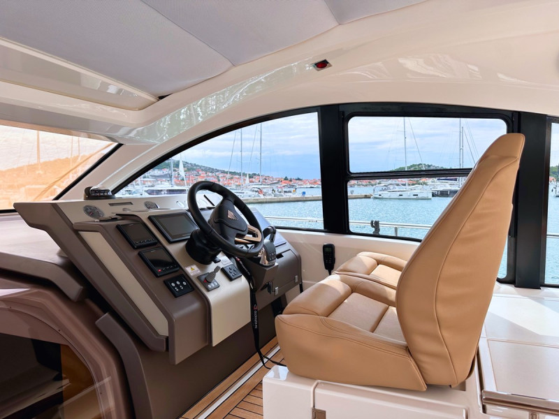 TARGA 48 OPEN 2014 50' 7" FAIRLINE