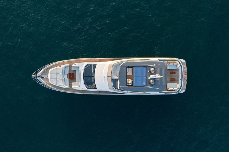 78 FLYBRIDGE 2021 77' 7" AZIMUT YACHTS