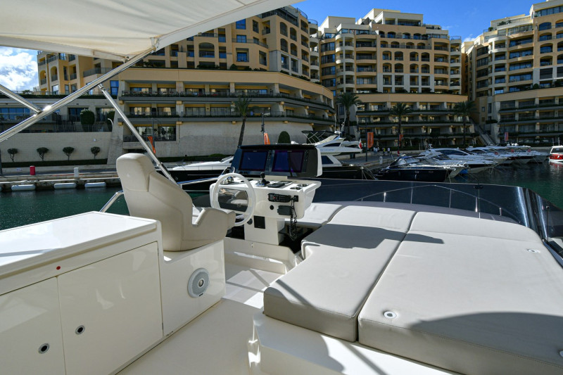  500 2021 50' 0" FERRETTI YACHTS