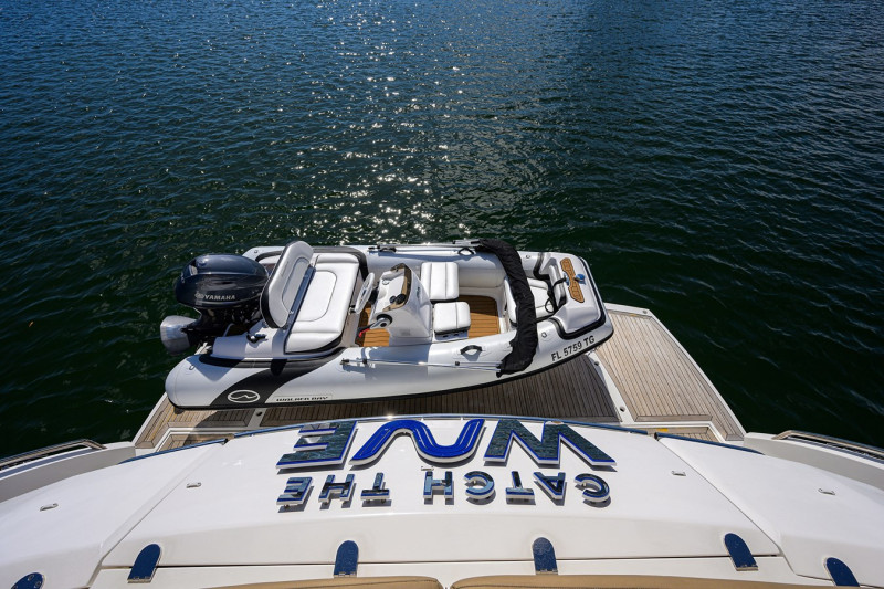 MANHATTAN 73 2014 73' 0" SUNSEEKER