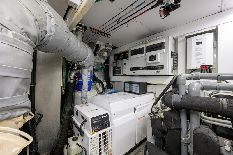 MANHATTAN 73 2014 73' 0" SUNSEEKER