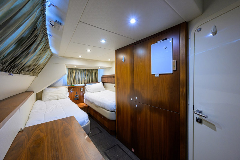 MANHATTAN 73 2014 73' 0" SUNSEEKER