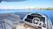 MANHATTAN 73 2014 73' 0" SUNSEEKER