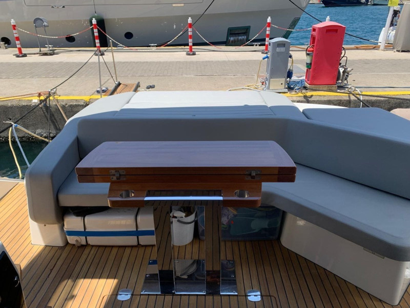 2023 2023 51' 11" CRANCHI YACHTS