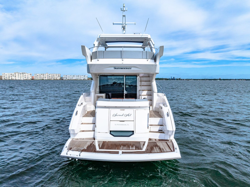 MANHATTAN 55 2021 56' 6" SUNSEEKER