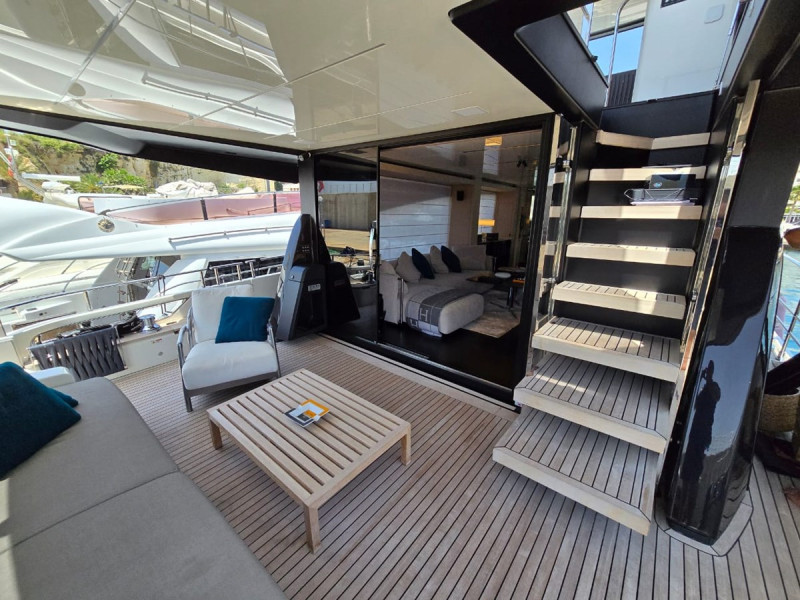 CRANCHI SESSANTASETTE 67 2023 68' 3" CRANCHI YACHTS