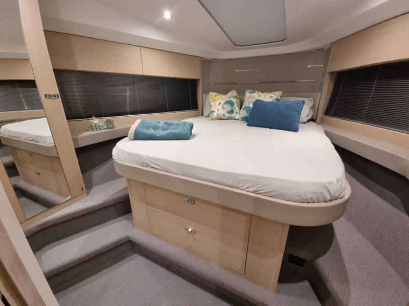 V40 2021 42' 7" PRINCESS YACHTS