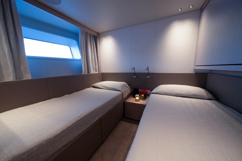 SD96 2022 94' 11" SANLORENZO YACHTS