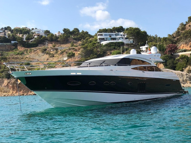 V78 2011 77' 7" PRINCESS YACHTS
