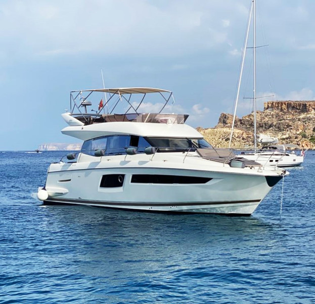 2019 50' 10" PRESTIGE