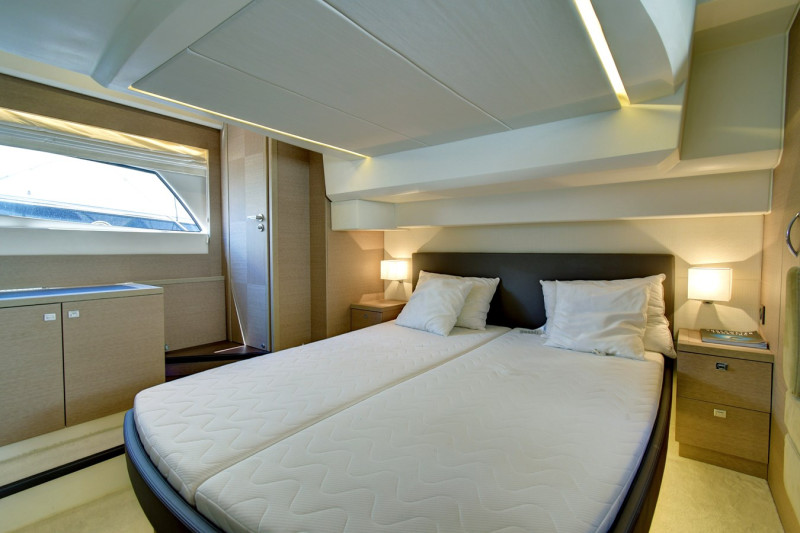 PRESTIGE 50 FLY 2019 PRESTIGE