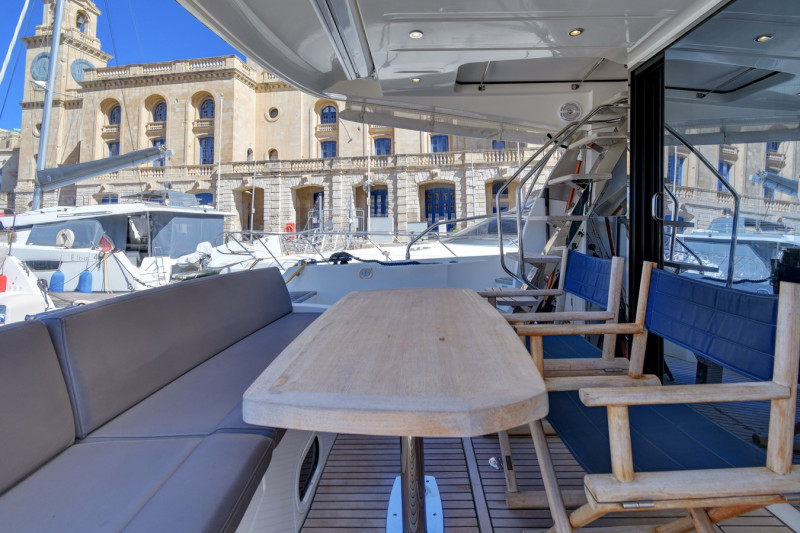 PRESTIGE 50 FLY 2019 PRESTIGE