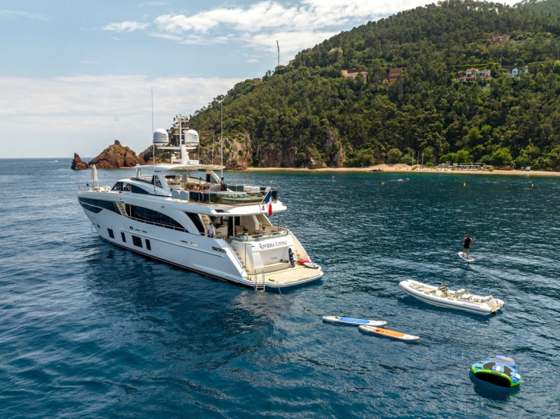 35M 2017 115' 4" PRINCESS YACHTS