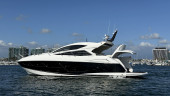 PREDATOR 57 2015 60' 1" SUNSEEKER